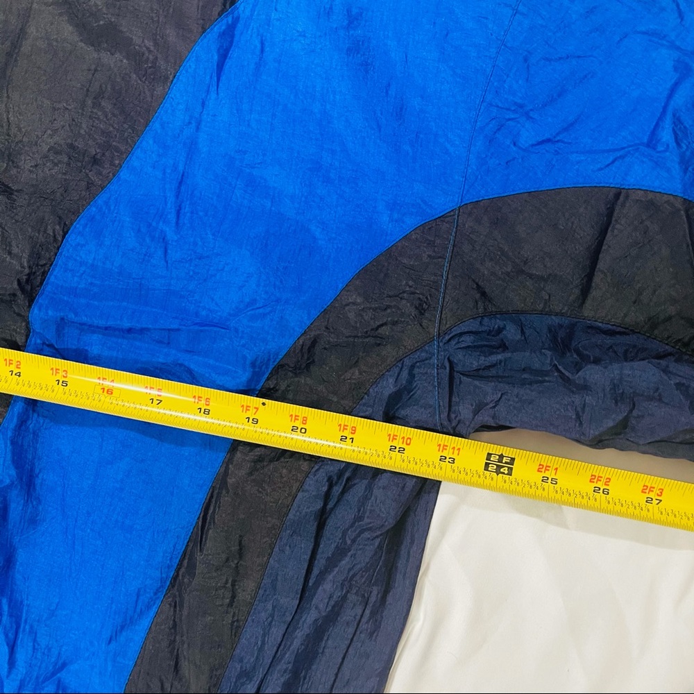 Vintage 90s Colorblock Windbreaker - Picture 6 of 6